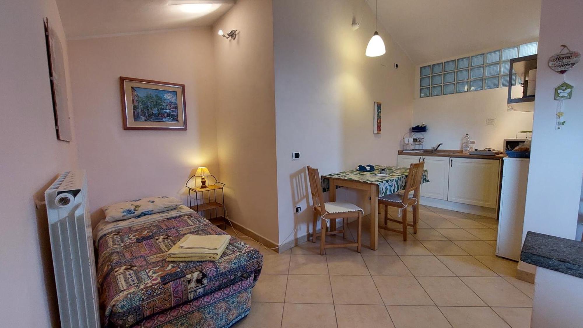 A Viterbo Terme "Casa Vacanze Al Melograno" Apartamento Exterior foto